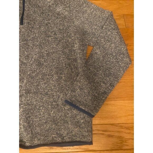 J. Crew, women's high neck, 1/4 zip, long sleeve fleece pullover size large - Picture 3 of 9